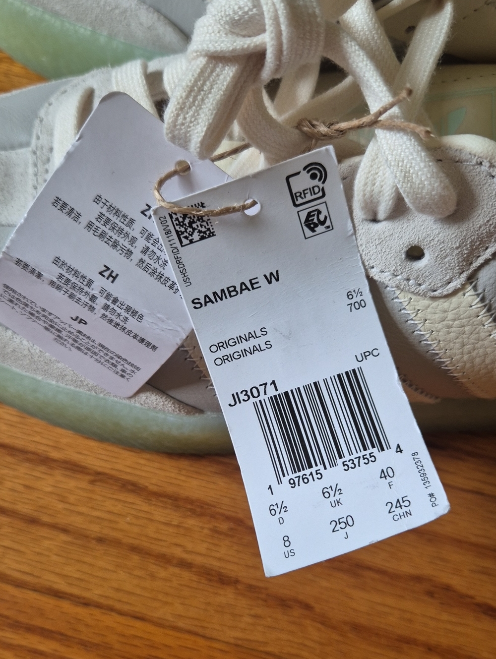 adidas Women’s Samba Sneakers size 8 NWOB - Picture 3 of 11